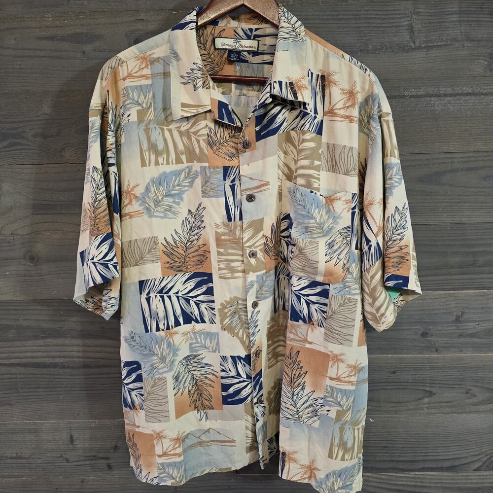 Tommy Bahama Men's XL 100% Silk Hawaiian Shirt Tropical Leaf Print Cream Blue